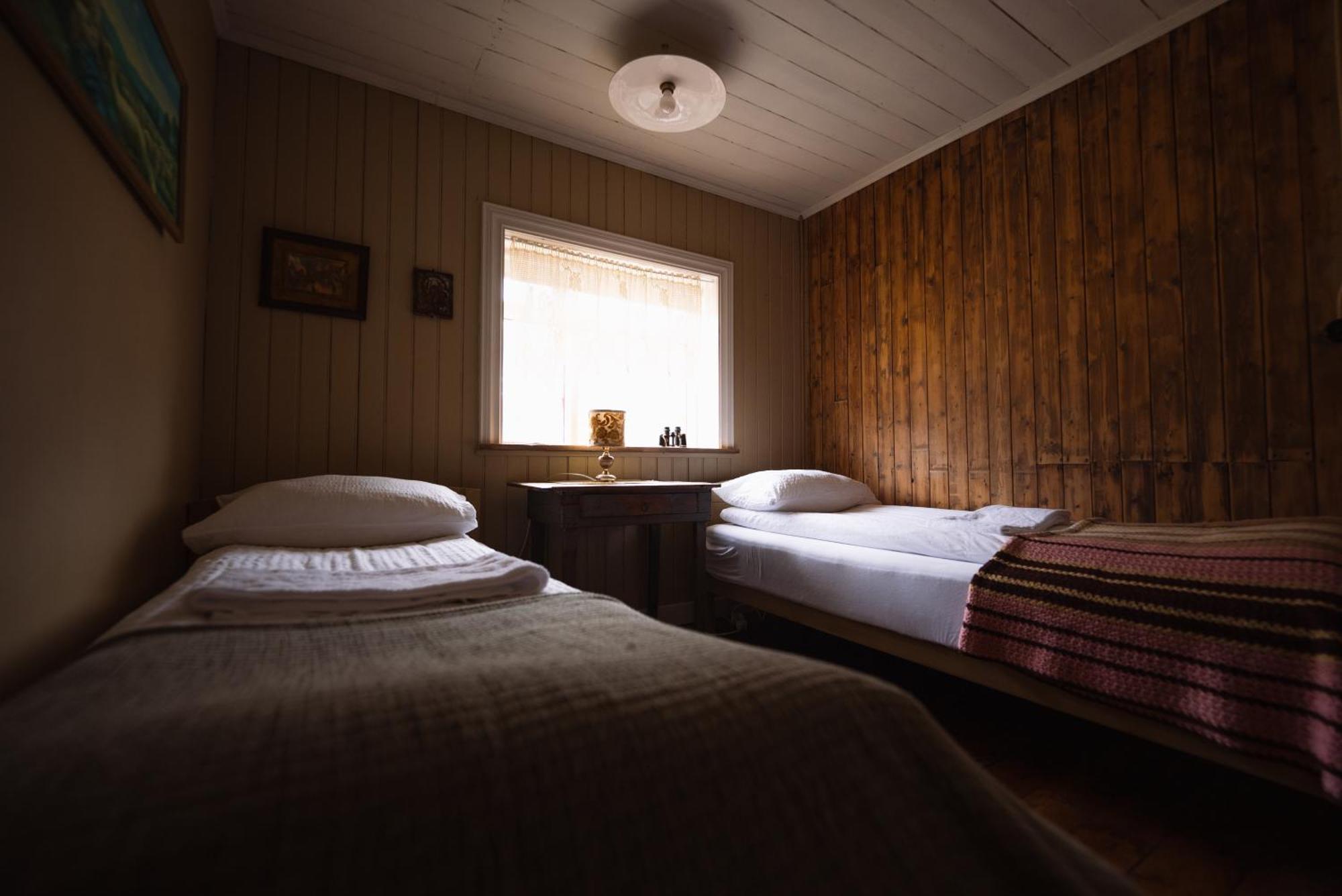 Wilderness Center / Obyggthasetur Islands Hotel Exterior photo
